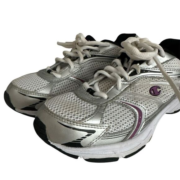 Champion  running Sneakers EUC - Picture 3 of 4